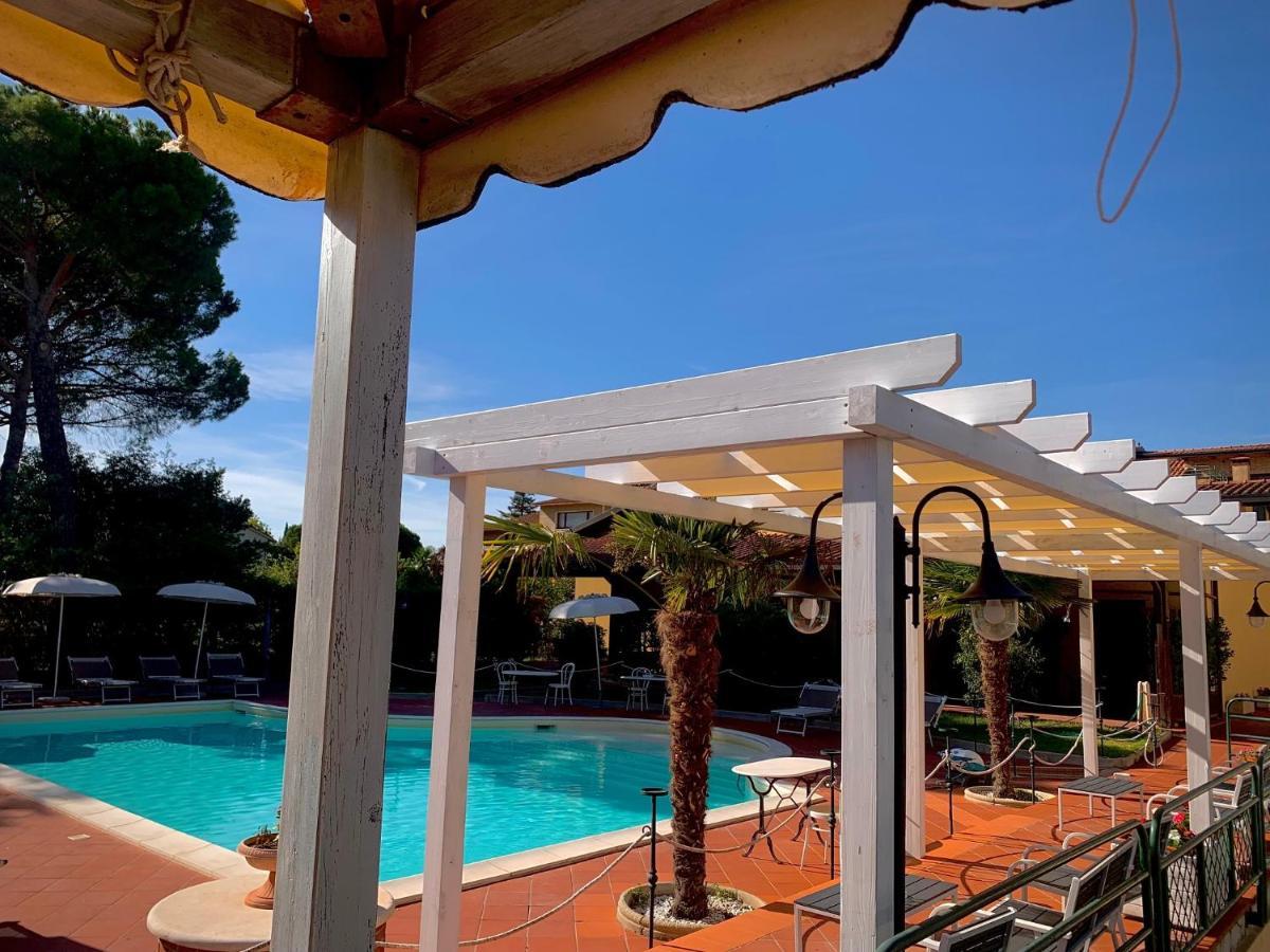 Hotel Duca Della Corgna Castiglione del Lago Buitenkant foto